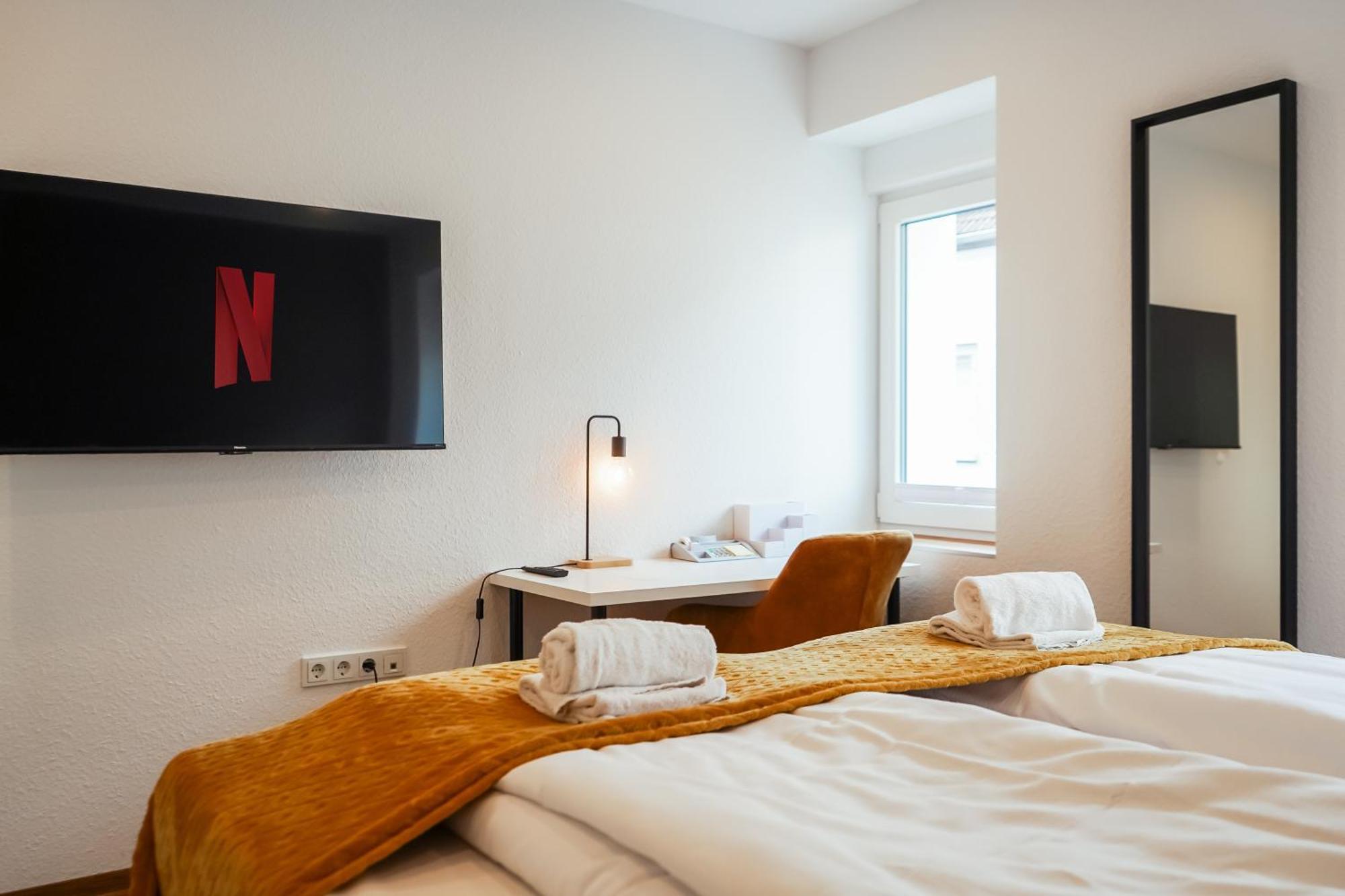 7Seas Boutique Aparthotel Homburg - Stilvoll, Digital & Ideal Fuer Familie & Business Exterior photo
